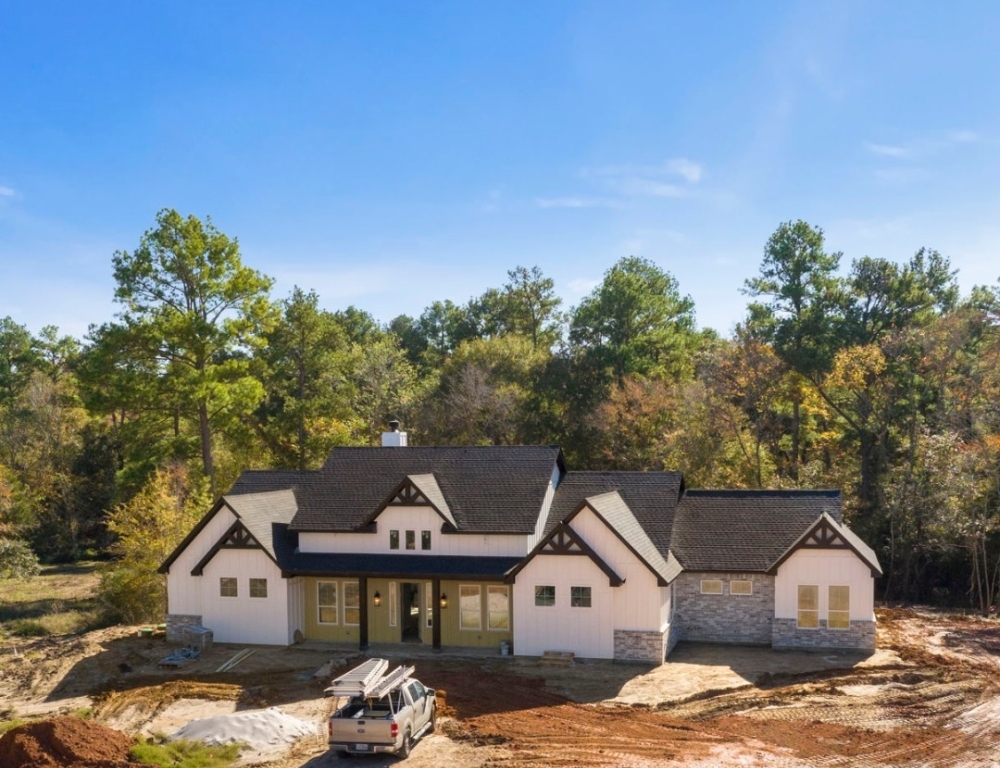 acreage community near Magnolia, TX